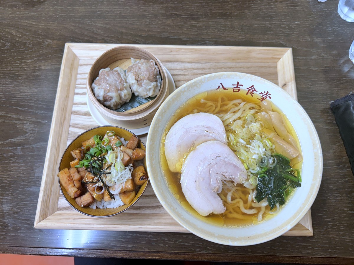八吉食堂 八吉焼売セット